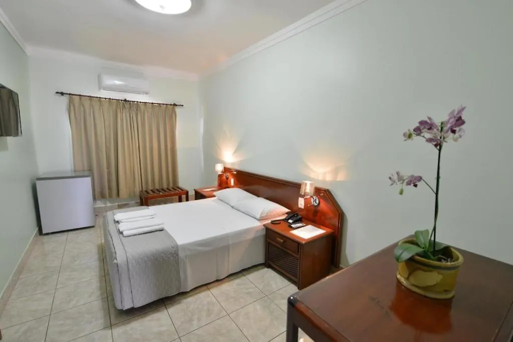 Italian Palace Hotel-1